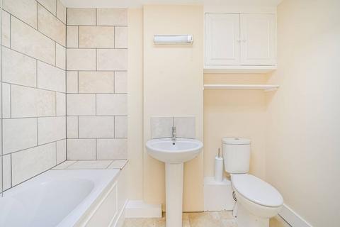 undefined, Upper Richmond Road, Putney, London, SW15