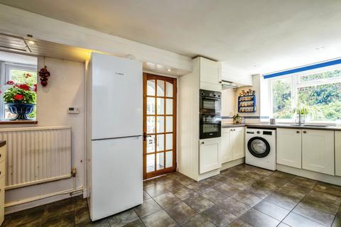 undefined, Kenn, Exeter, EX6
