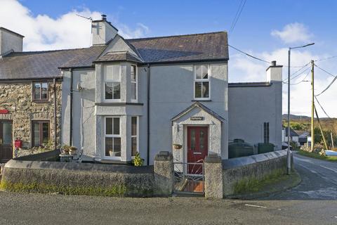 4 bedroom end of terrace house for sale, Carreglefn, Amlwch, LL68