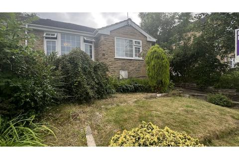 3 bedroom semi-detached bungalow for sale, Aireville Crescent, Bradford, BD9