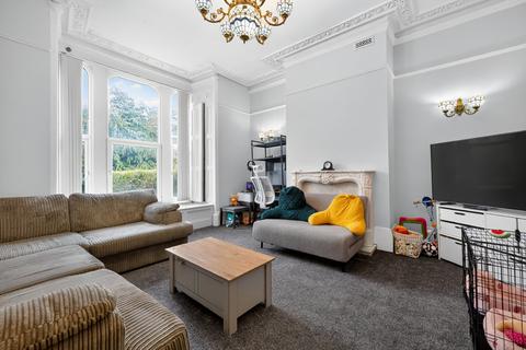 undefined, Ashgrove, Bradford, BD7