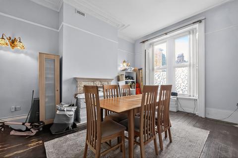 undefined, Ashgrove, Bradford, BD7
