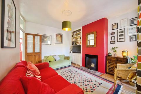 3 bedroom terraced house for sale, Millais Road, Enfield, EN1