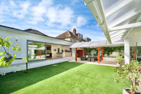 3 bedroom detached bungalow for sale, Drapers Road, Enfield, EN2