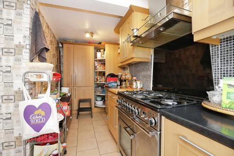 3 bedroom terraced house for sale, Hendre Close, Broad Lane, Coventry, CV5