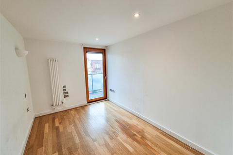 2 bedroom apartment to rent, London Road, Croydon