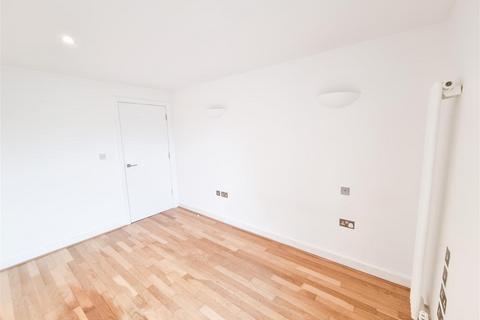 2 bedroom apartment to rent, London Road, Croydon