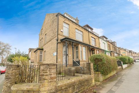 Legrams Lane, Bradford, BD7
