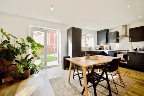 Silver Birch Close, Waltham Cross, EN7