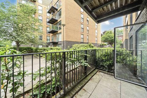1 bedroom flat to rent, Conington Road, Lewisham, London, SE13