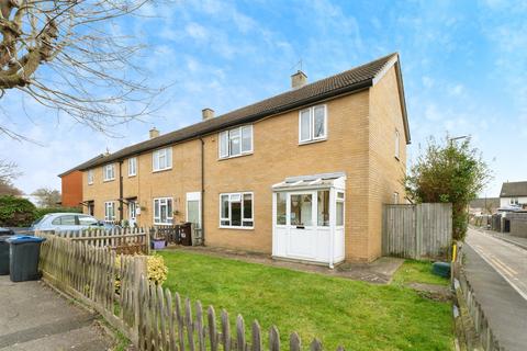 Carisbrooke Road, Mitcham, CR4