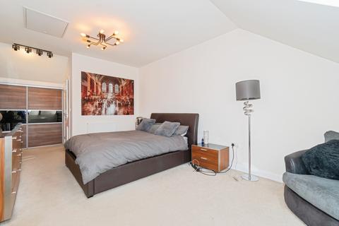 4 bedroom terraced house for sale, Fulton Crescent, Silsden, BD20