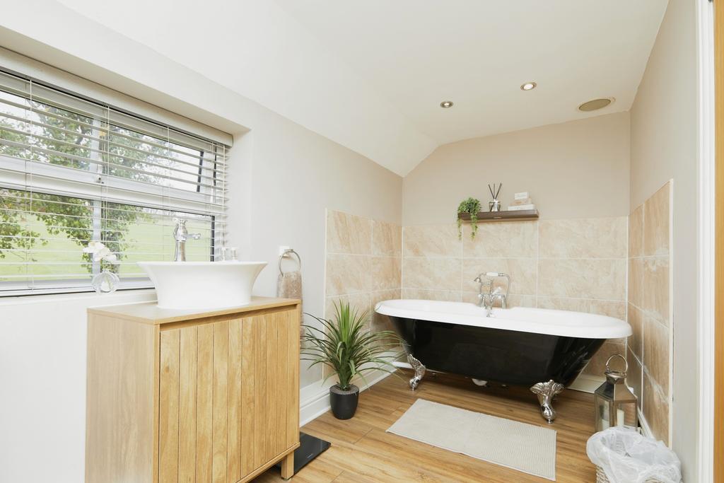 Master En-suite