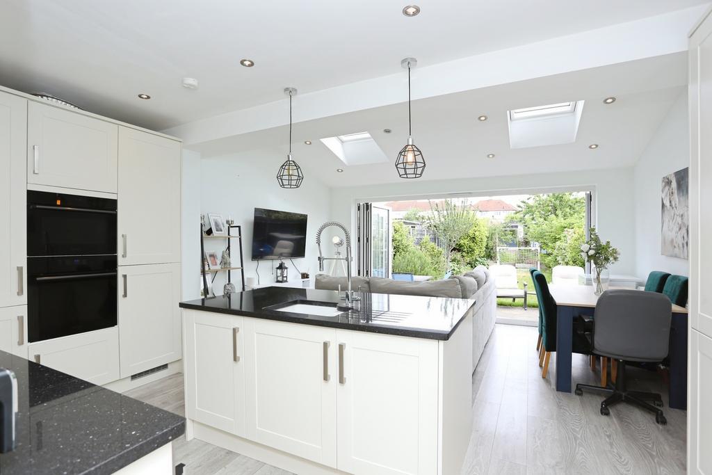 Kitchen/Family Room