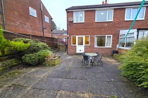 3 bedroom semi-detached bungalow for sale, Keldholme Close, Leeds