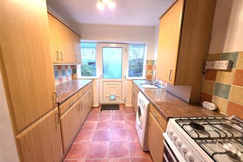 3 bedroom semi-detached bungalow for sale, Keldholme Close, Leeds