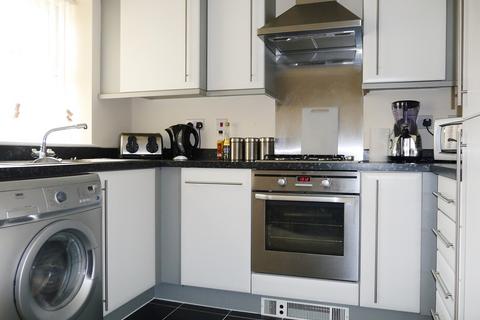 2 bedroom flat to rent, Snitterfield Drive, Shirley, Solihull, West Midlands, B90