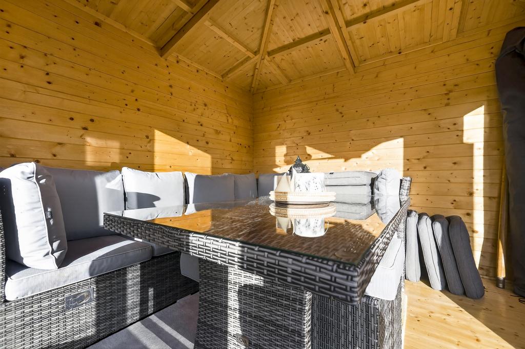 Summer House