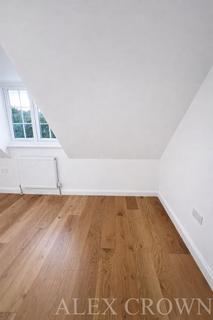 1 bedroom flat to rent, South End, Croydon
