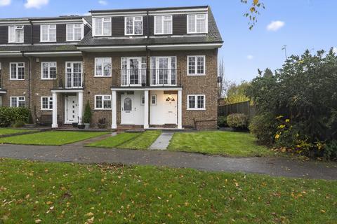 4 bedroom end of terrace house for sale, Park View, Hoddesdon, EN11