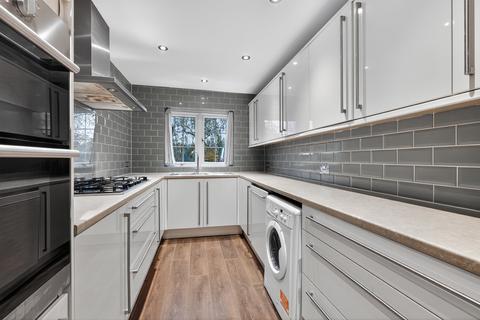 4 bedroom end of terrace house for sale, Park View, Hoddesdon, EN11