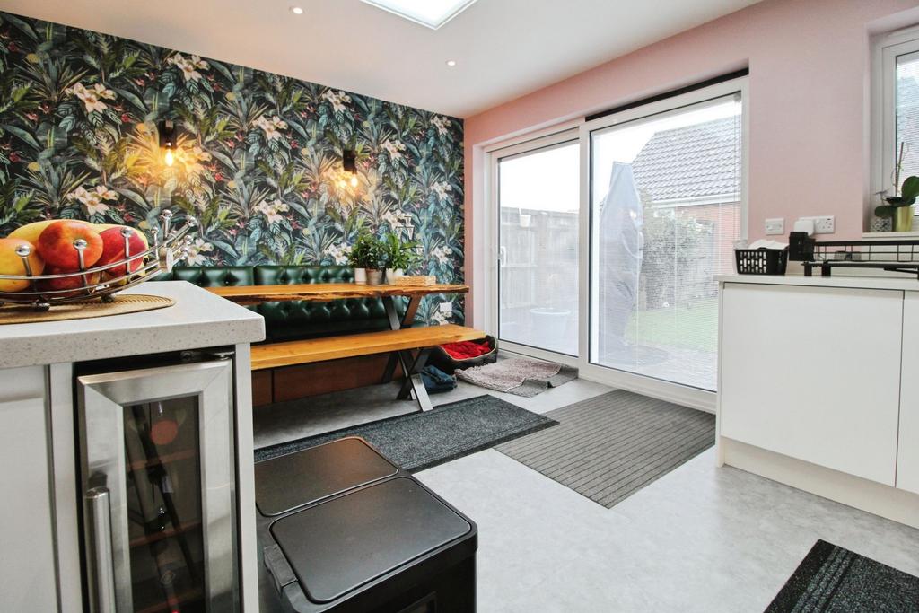 Kitchen Family Room