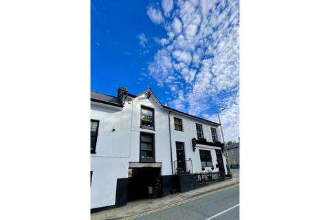undefined, Bank Place, Porthmadog, LL49