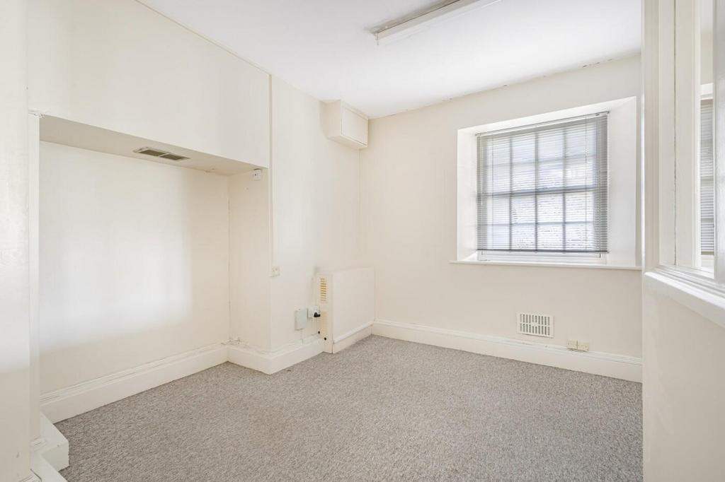 Ground Floor - Former Commercial