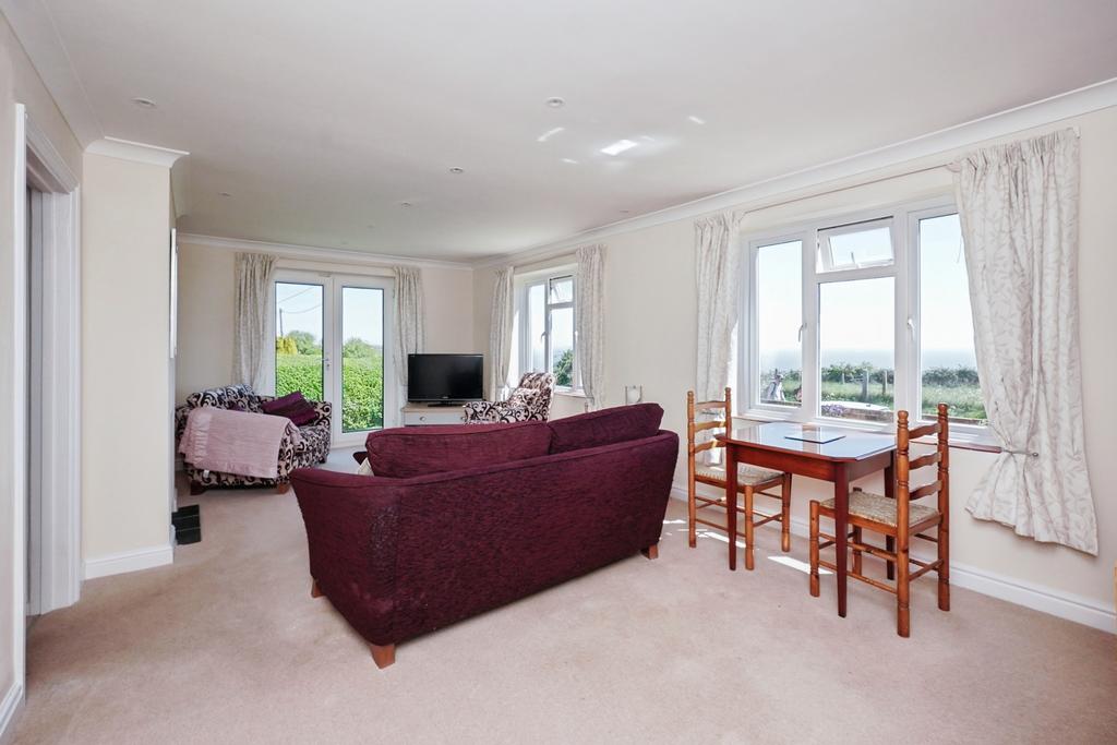 Living / Dining Room