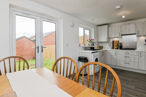 undefined, Elizabeth Road, Cullompton, EX15