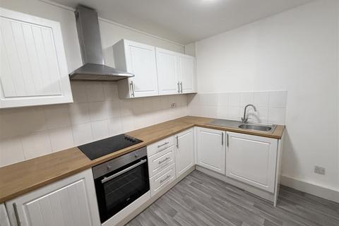 1 bedroom apartment to rent, Charlesville, Oxton