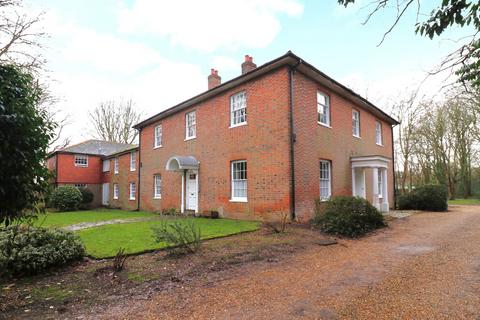 Hound Road, Southampton SO31