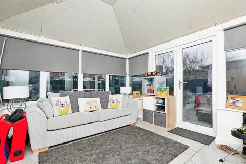 4 bedroom semi-detached house for sale, Weston Road, Aston-on-trent, DE72