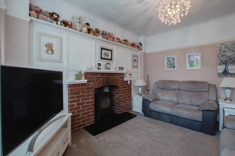 4 bedroom detached bungalow for sale, Heather Road, Bournemouth, BH10