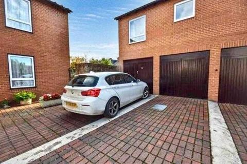 undefined, Pound Close, Topsham
