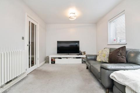 2 bedroom terraced house for sale, Near Lands Close, Birmingham, B32