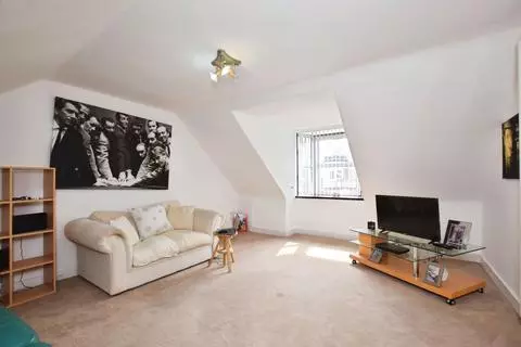1 bedroom flat for sale