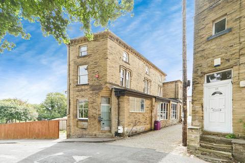 Butt Lane, Bradford, BD10