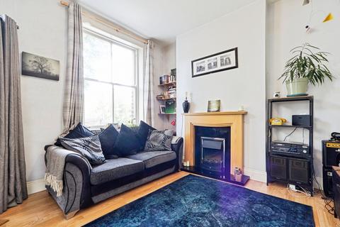 2 bedroom end of terrace house for sale, Butt Lane, Bradford, BD10