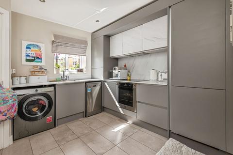 undefined, Kensington Way, Cleckheaton, BD19