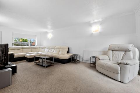 undefined, Crunch Croft, Sturmer, CB9
