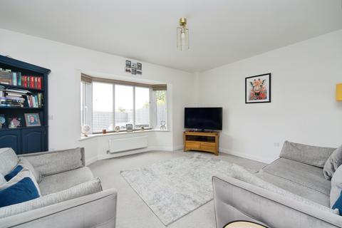 3 bedroom detached house for sale, Bryn Y Mor, Colwyn Bay, LL29
