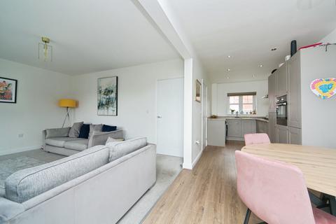 3 bedroom detached house for sale, Bryn Y Mor, Colwyn Bay, LL29