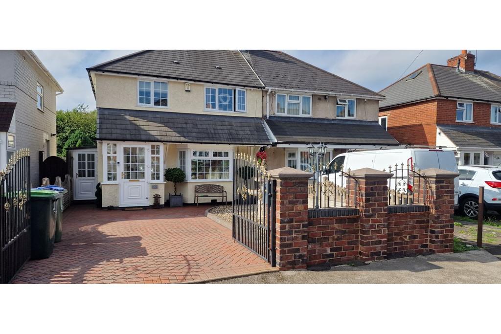 Gated Driveway