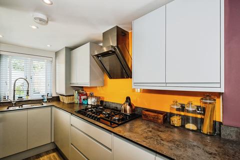 2 bedroom end of terrace house for sale, The Street, Shoreham-by-Sea, BN43