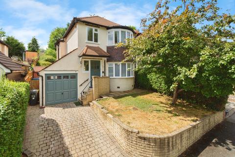 The Vale, Coulsdon, CR5