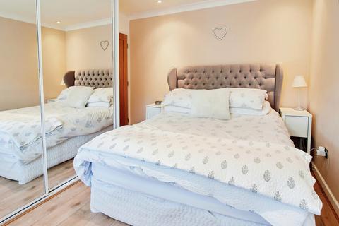 undefined, Farfield Close, Birmingham, B31