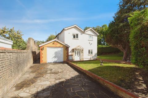 3 bedroom end of terrace house for sale, Hurst Road, Croydon, CR0