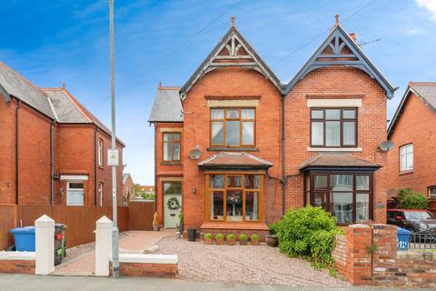 undefined, Highfield Park, Rhyl, LL18