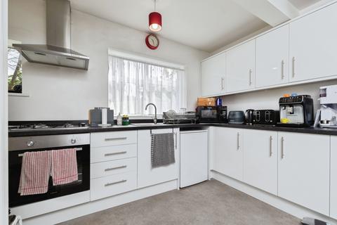 undefined, Stafford Road, Caterham, CR3